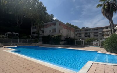 Magnifique T2 avec piscine et tennis